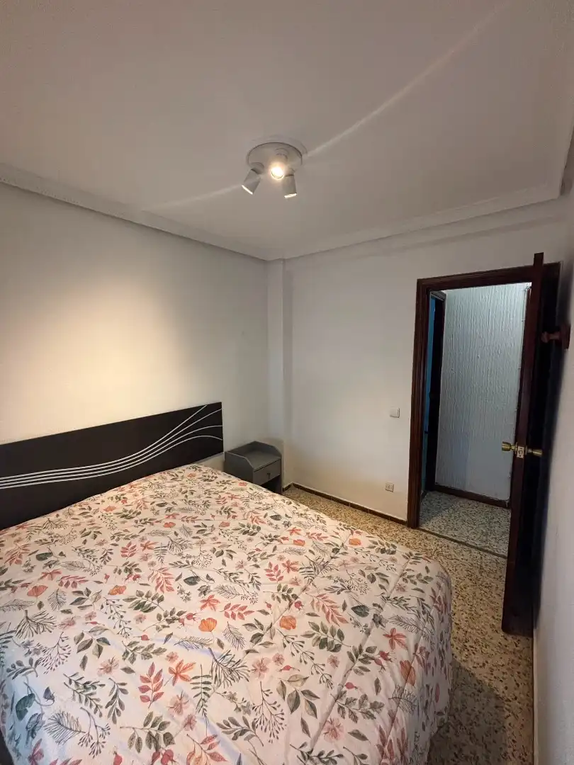 Habitación de Piso en venta en Fuenlabrada con Calefacción y Trastero
