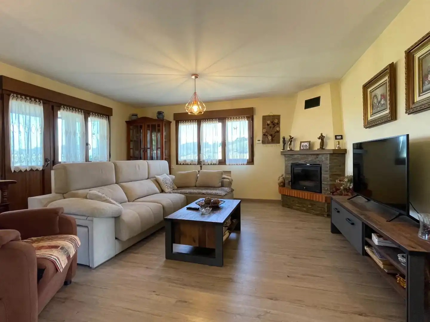 Sala de estar de Casa o chalet en venta en Gijón  con Calefacción, Jardín privado y Terraza