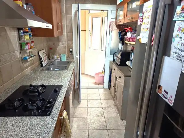 Cocina de Piso en venta en Esparreguera con Calefacción, Terraza y Horno