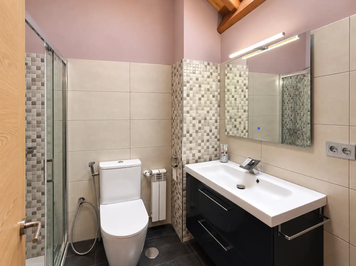 Bathroom of Flat for sale in Tanos