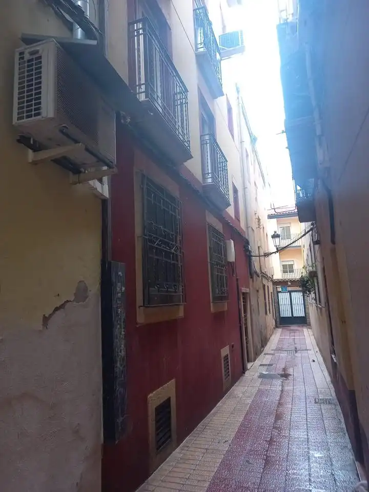 Vista exterior de Piso en venta en Zaragoza con Calefacción, Trastero y Balcón