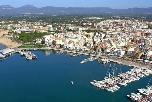 Vista exterior de Residencial en venta en Cambrils