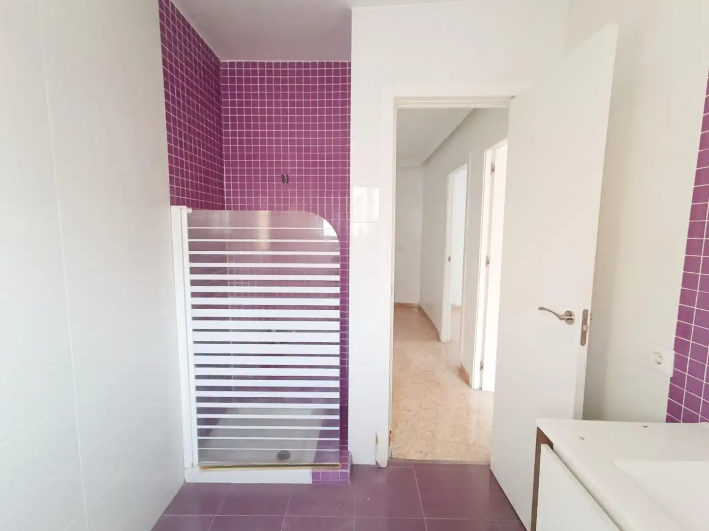 Bathroom of Houses for sale in Almería