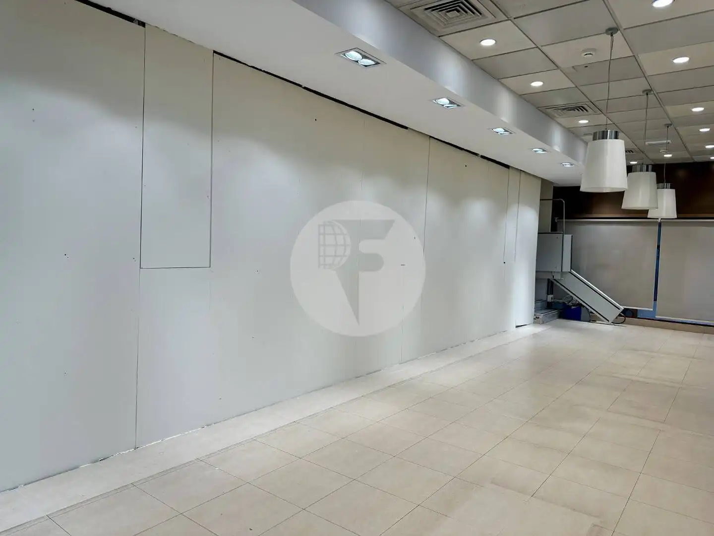 Commercial properties for rent in Barcelona  with Air Conditioner