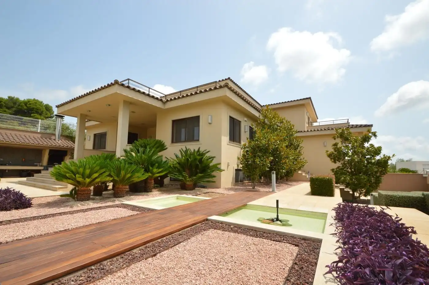 Vista exterior de Casa o chalet en venta en Amposta con Aire acondicionado, Trastero y Piscina