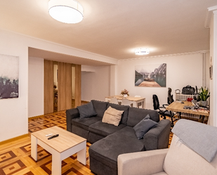 Living room of Flat for sale in  Madrid Capital