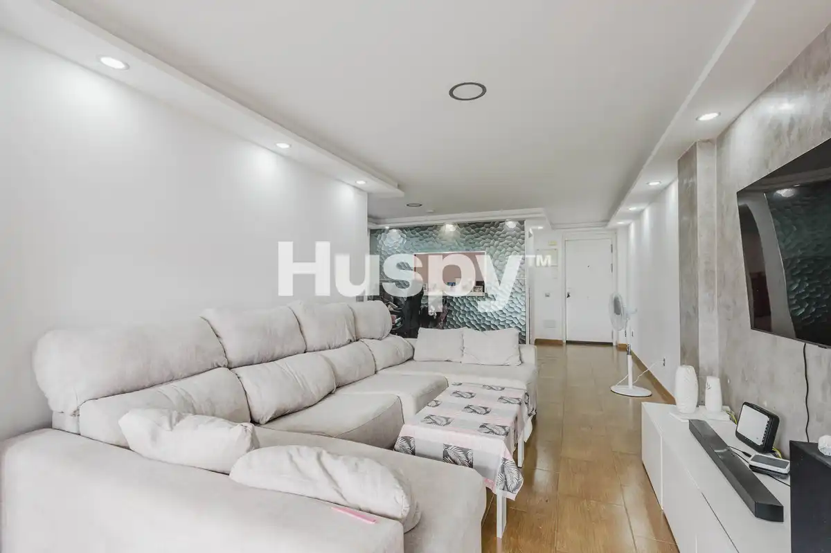Piso con ascensor en venta en Calle Eume, imagen 4