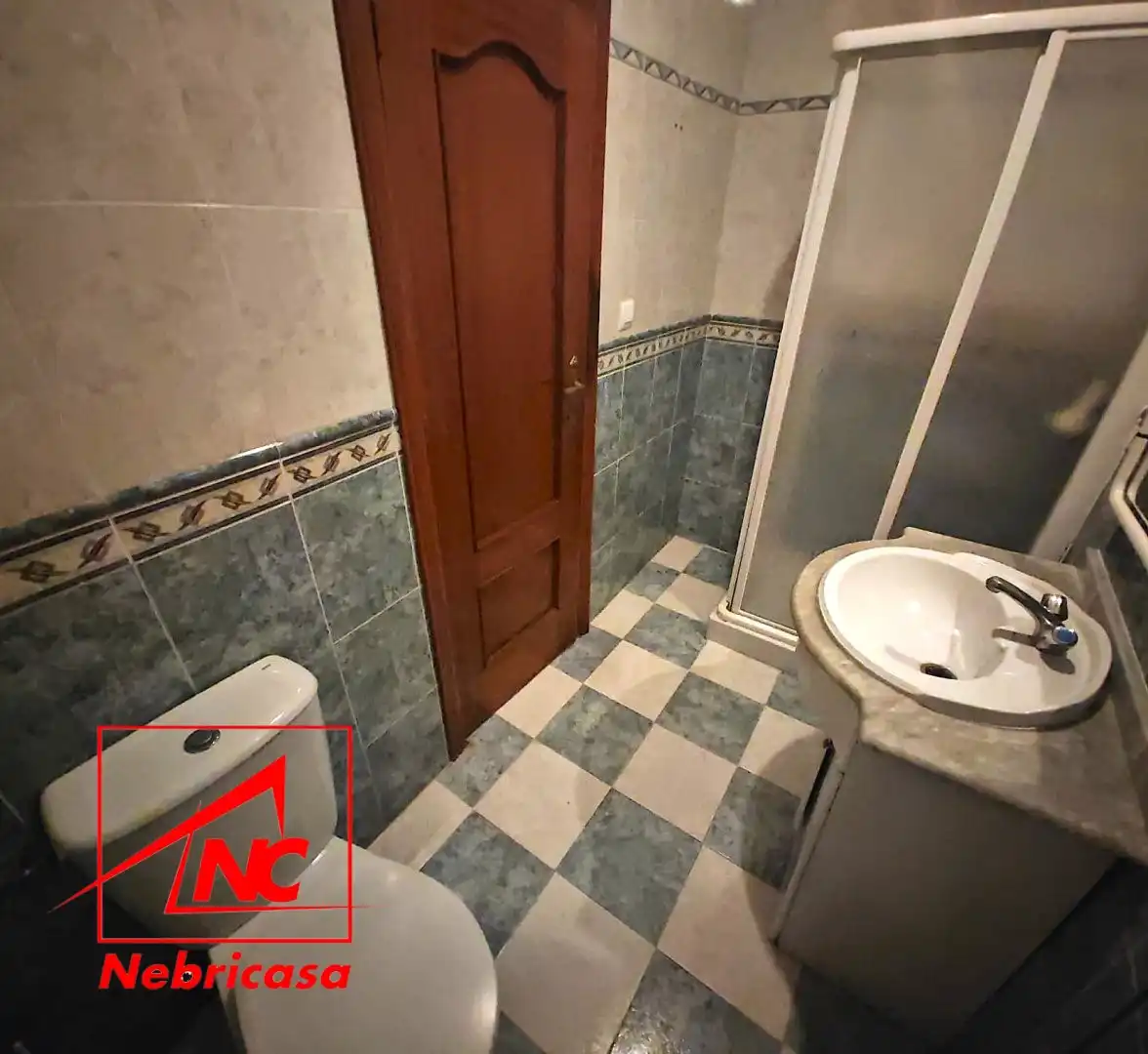 Bathroom of Houses for sale in El Cuervo de Sevilla  with Terrace, Storage room and Balcony