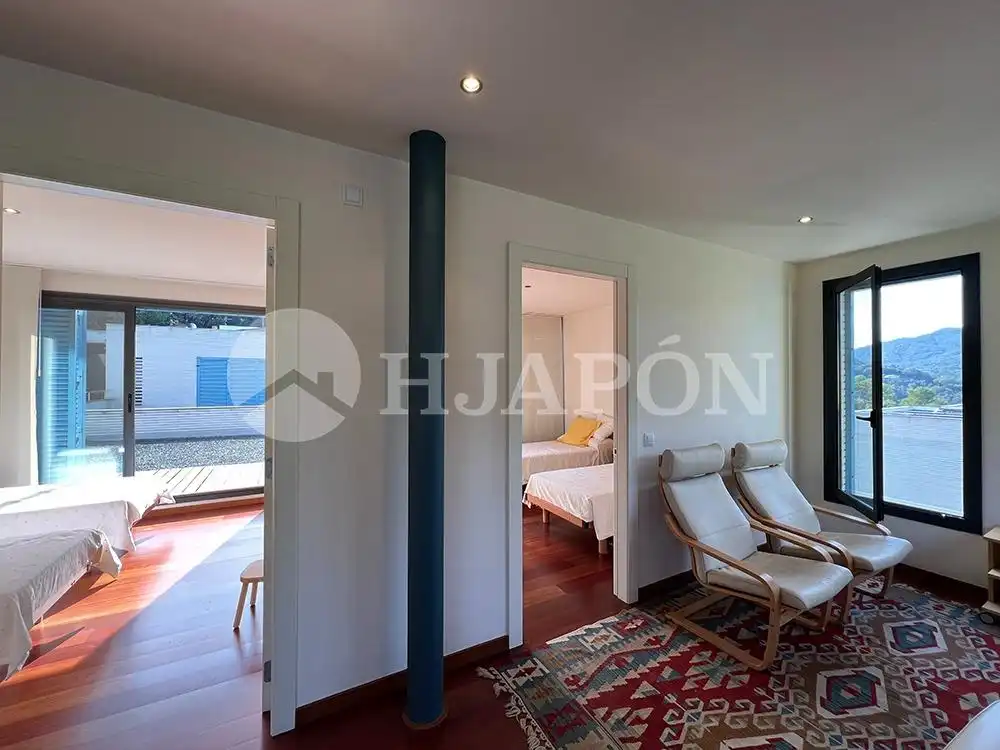 Detached homes for sale in Vallromanes, Barcelona