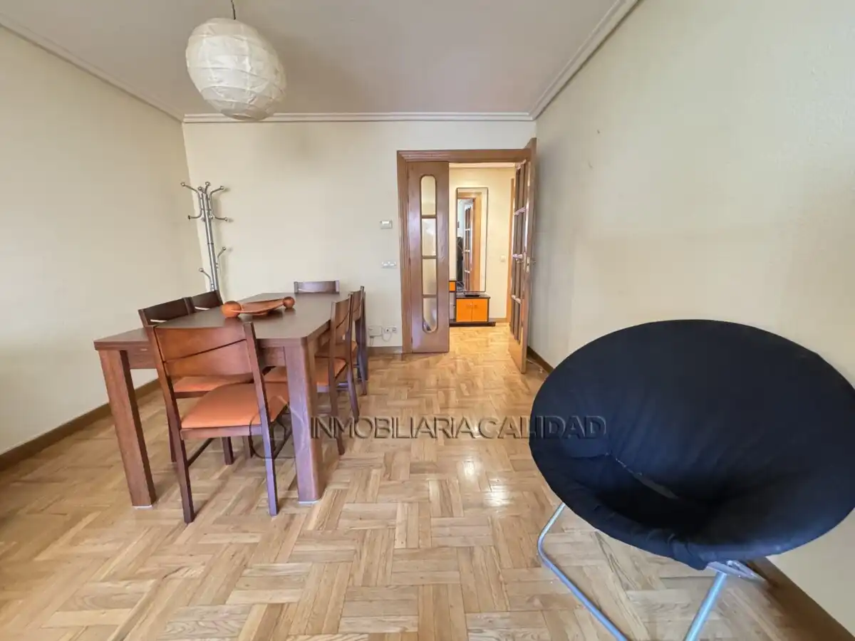 Sala de estar de Piso de alquiler en Burgos con Calefacción y Amueblado