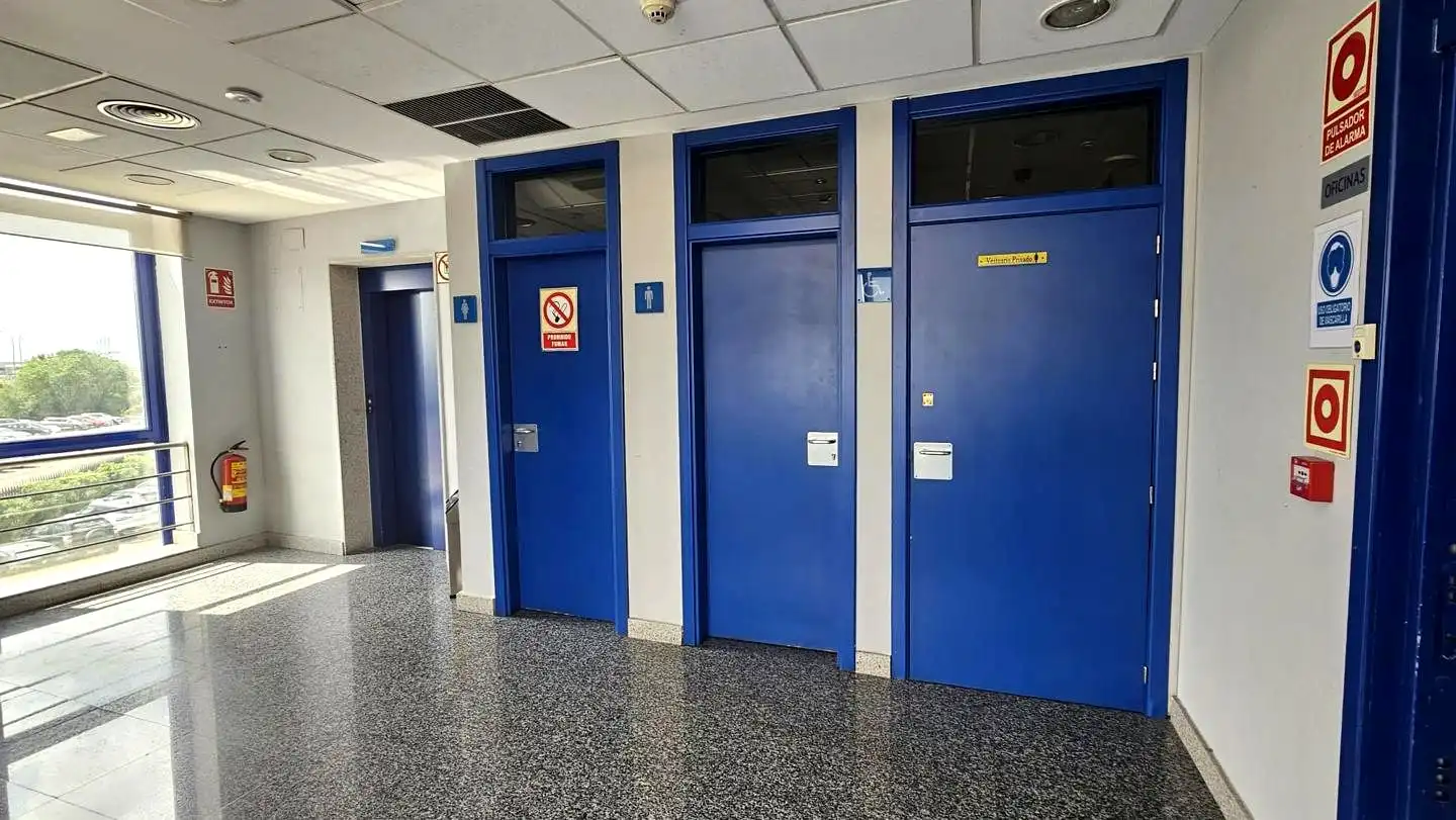 Büro zur Miete in Torrejón de Ardoz mit Klimaanlage und Heizung