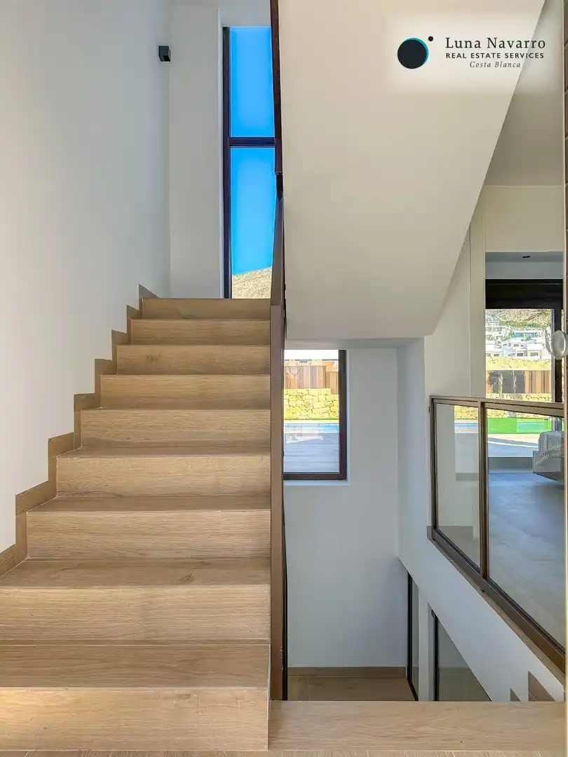 Villa avec terrasse à vendre à Carrer d´Equador, imagen 4