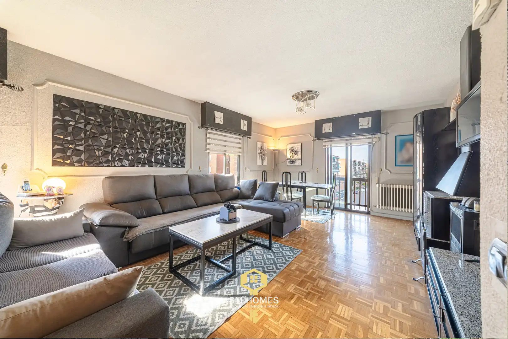 Sala de estar de Dúplex en venta en San Fernando de Henares con Aire acondicionado y Calefacción