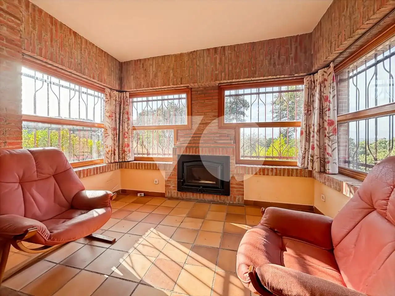 Sala de estar de Finca rústica en venta en Valdemorillo con Calefacción y Jardín privado