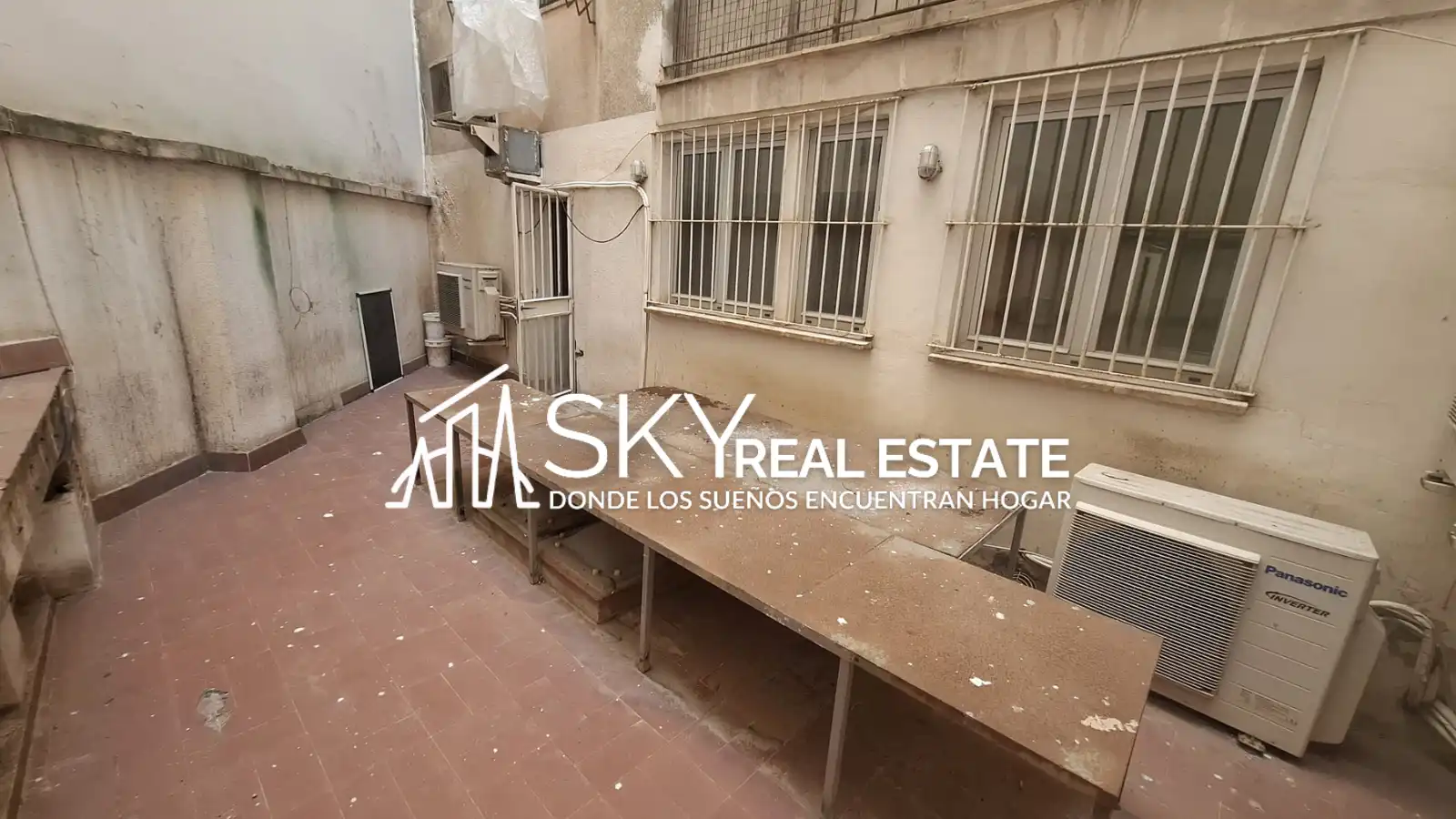 Vista exterior de Oficina en venda en  Palma de Mallorca amb Aire condicionat i Terrassa