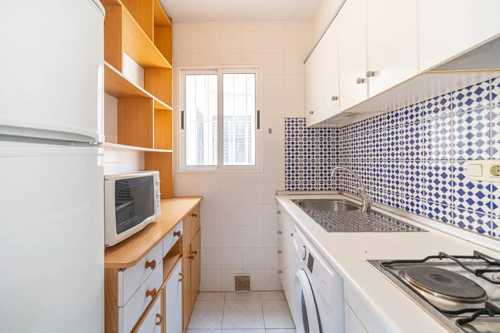 Cocina de Ático en venta en Torrevieja con Jardín privado, Terraza y Trastero