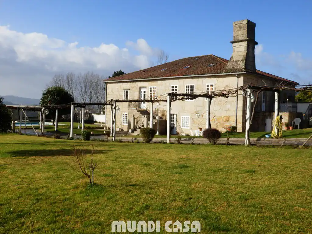 Außenansicht von Country house zum Verkauf in Padrón mit Heizung, Terrasse und Möbliert