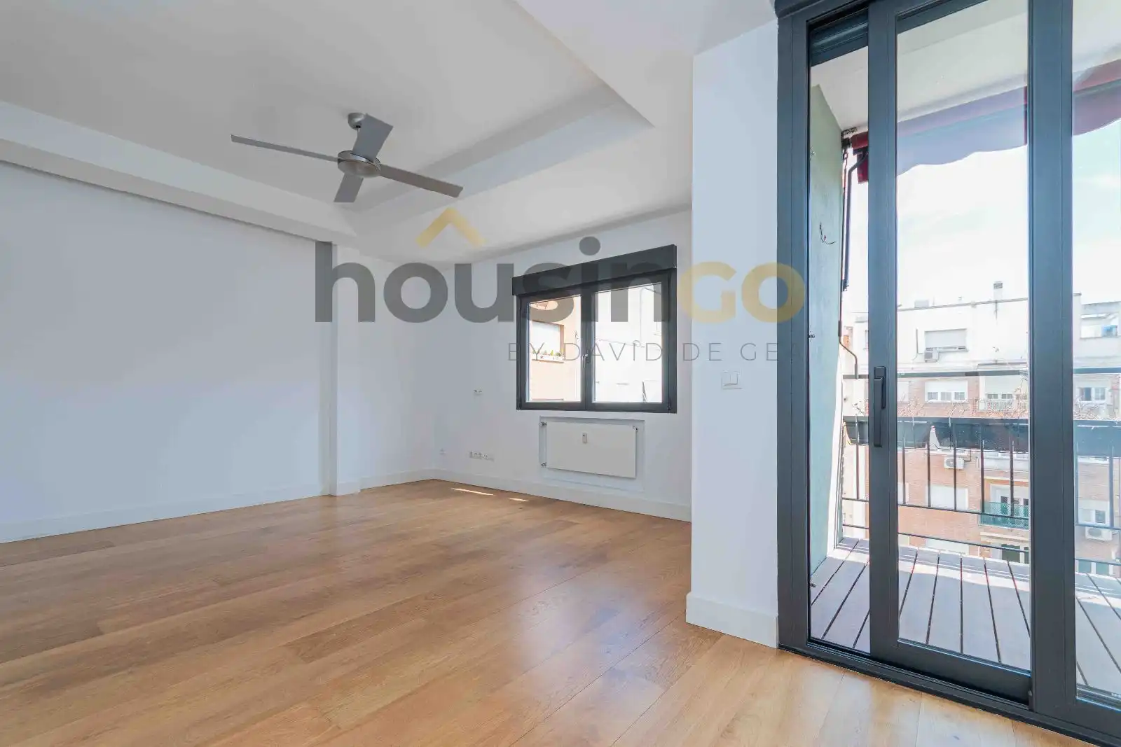 Bedroom of Flat for rent in Madrid  with Air Conditioner, Heating and Terrace