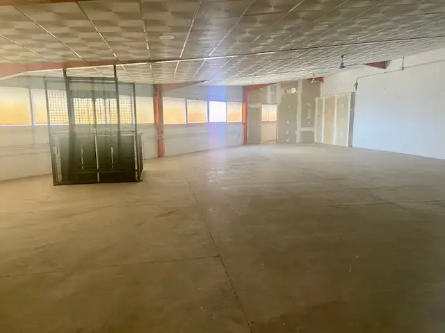 Industrial building to rent in Carrer Coeters, imagen 13