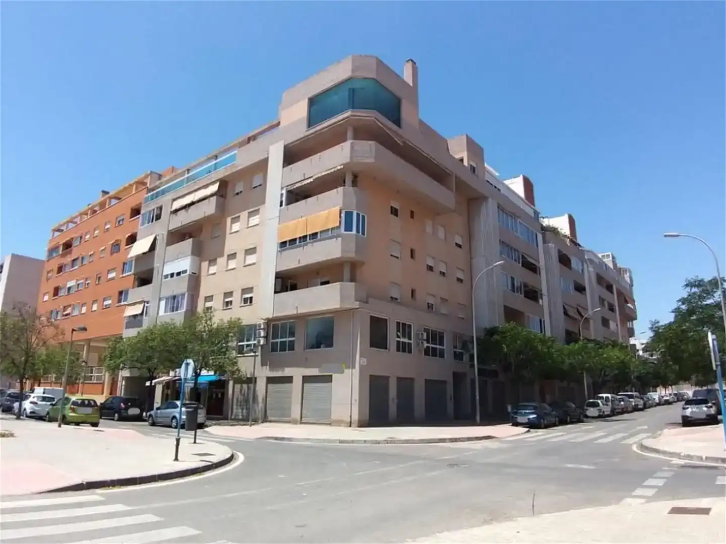 Vista exterior de Garaje en venta en Garbinet - Vistahermosa