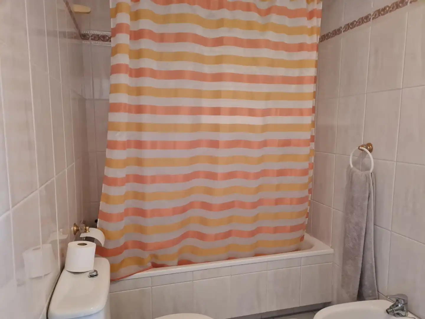 Bathroom of Houses for sale in Móstoles  with Heating, Private garden and Terrace