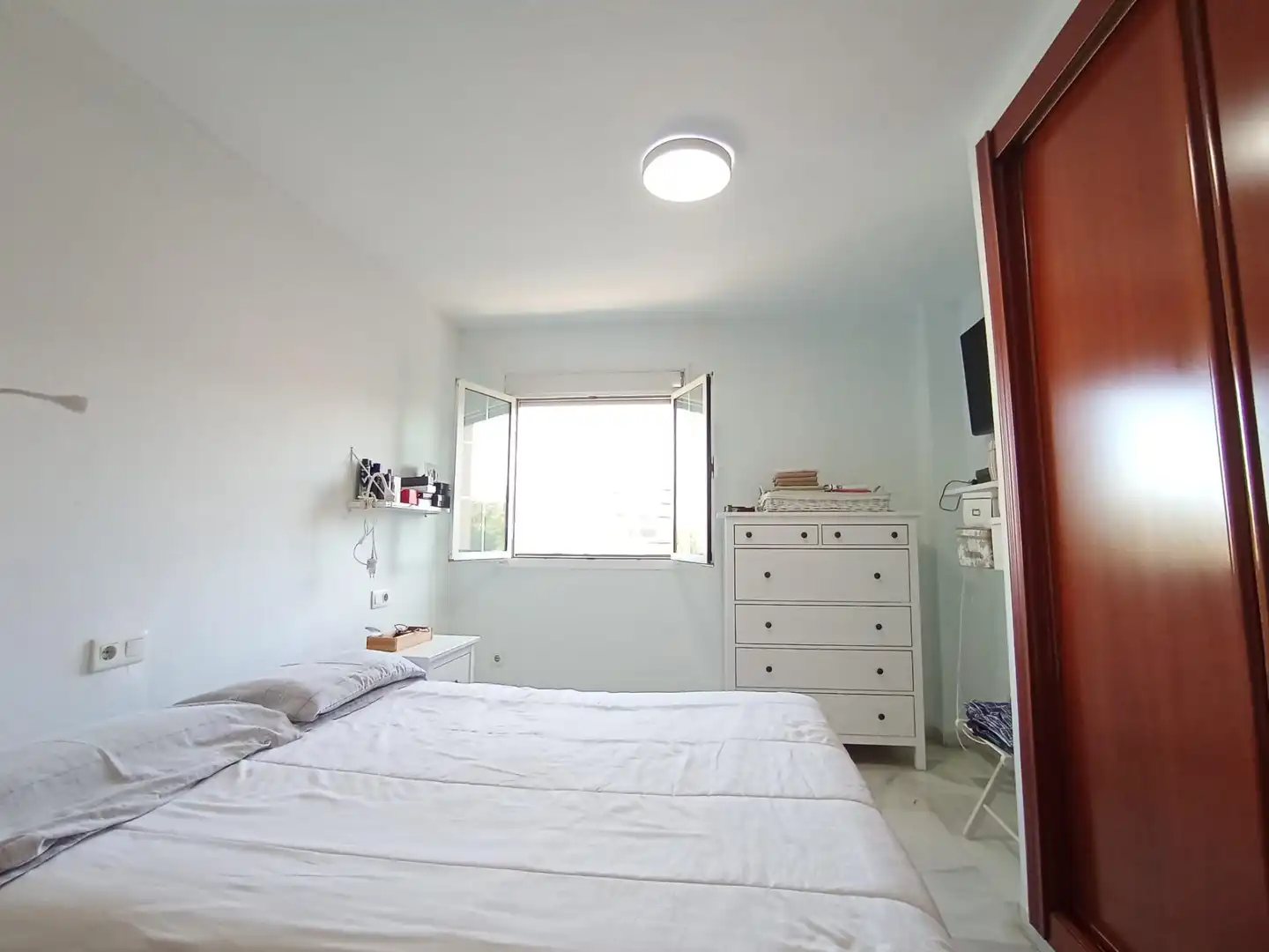Habitación de Dúplex en venta en Dos Hermanas con Aire acondicionado, Terraza y Balcón