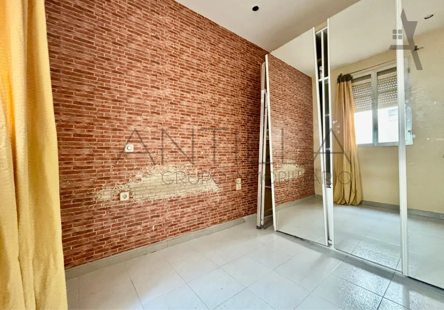 Piso en venta en Madrid con Aire acondicionado, Calefacción y Alarma