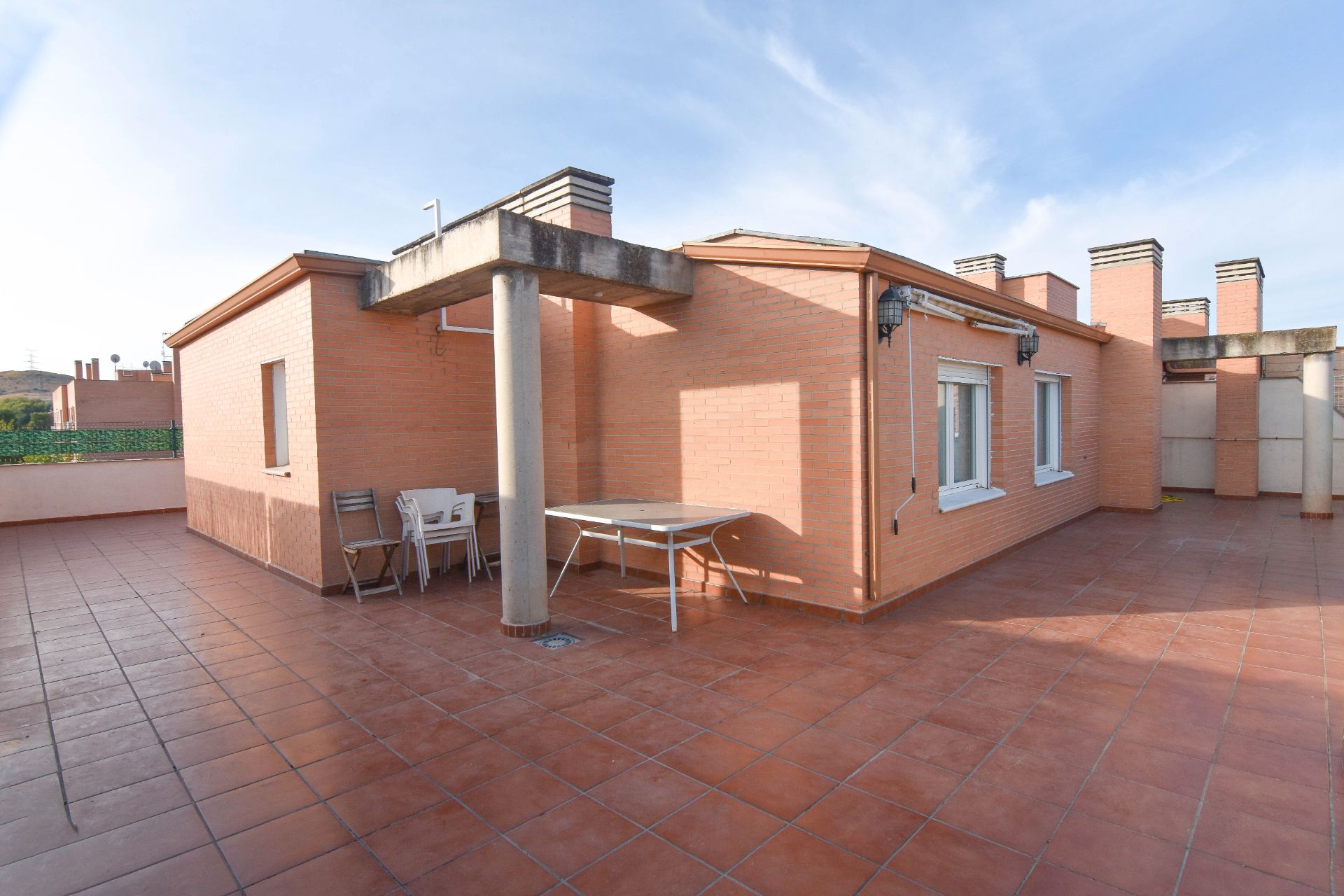 Attic for sale in Loeches