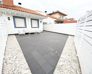 Terrace of House or chalet to rent in Medio Cudeyo  with Heating, Private garden and Parquet flooring