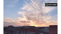 Vista exterior de Pis de lloguer en Terrassa amb Aire condicionat, Calefacció i Moblat