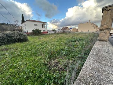 Wohnbaugrundstück zum Verkauf in Fuentemora