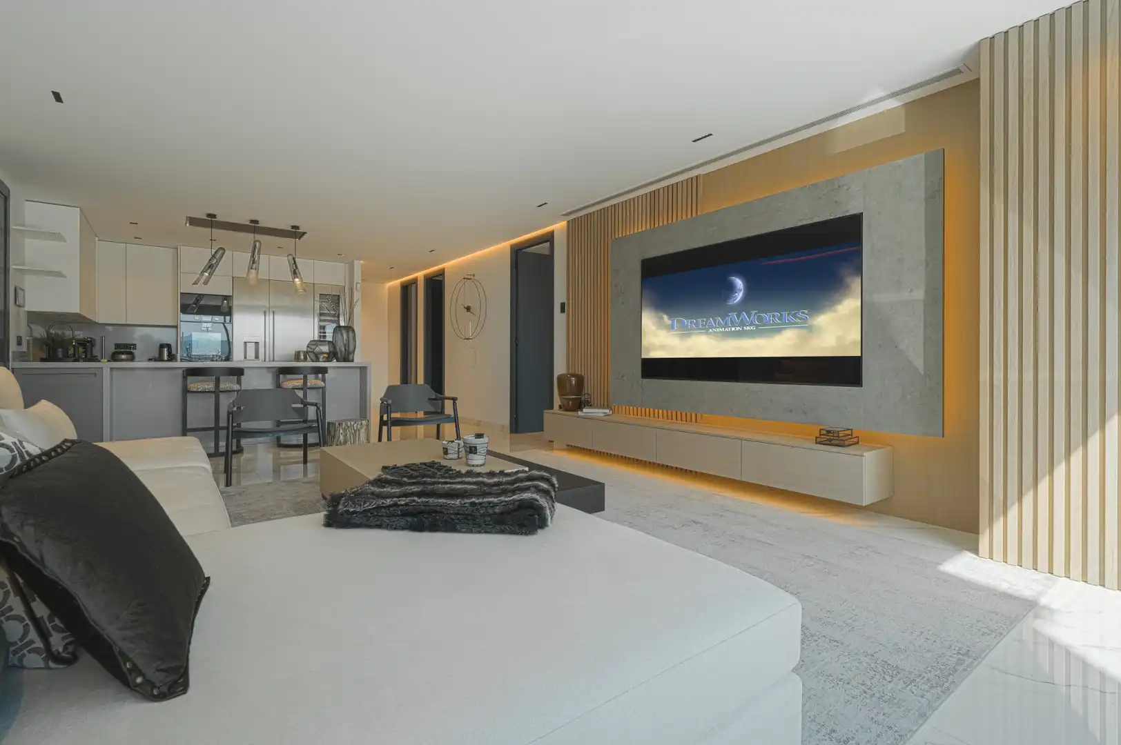 Living room of Apartments for rent in Marbella  with Air Conditioner, Terrace and Furnished