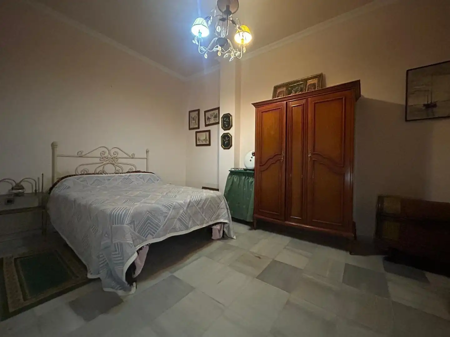Bedroom of Houses for sale in Utrera