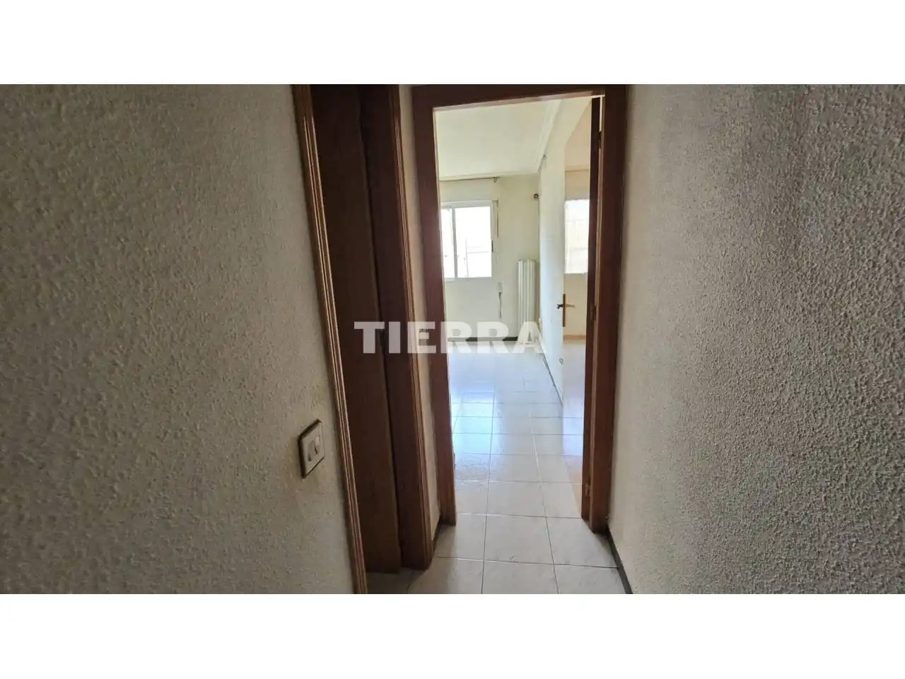 Habitación de Piso en venta en Murcia con Trastero y Balcón
