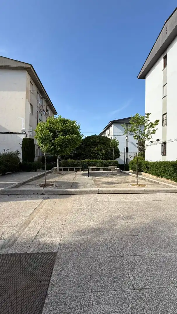 Exterior view of Flat for sale in  Granada Capital  with Air Conditioner, Washing machine and Microwave