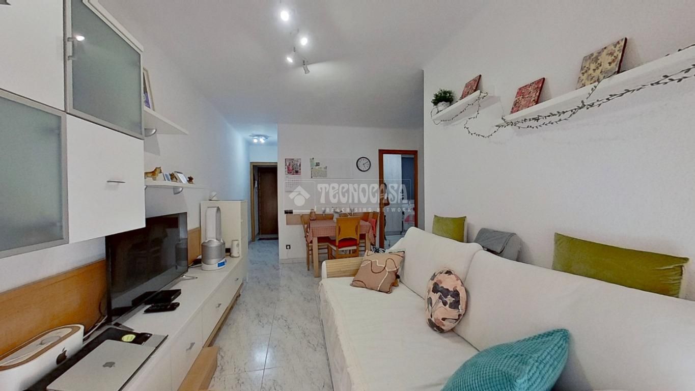 Living room of Flat for sale in Cerdanyola del Vallès  with Balcony