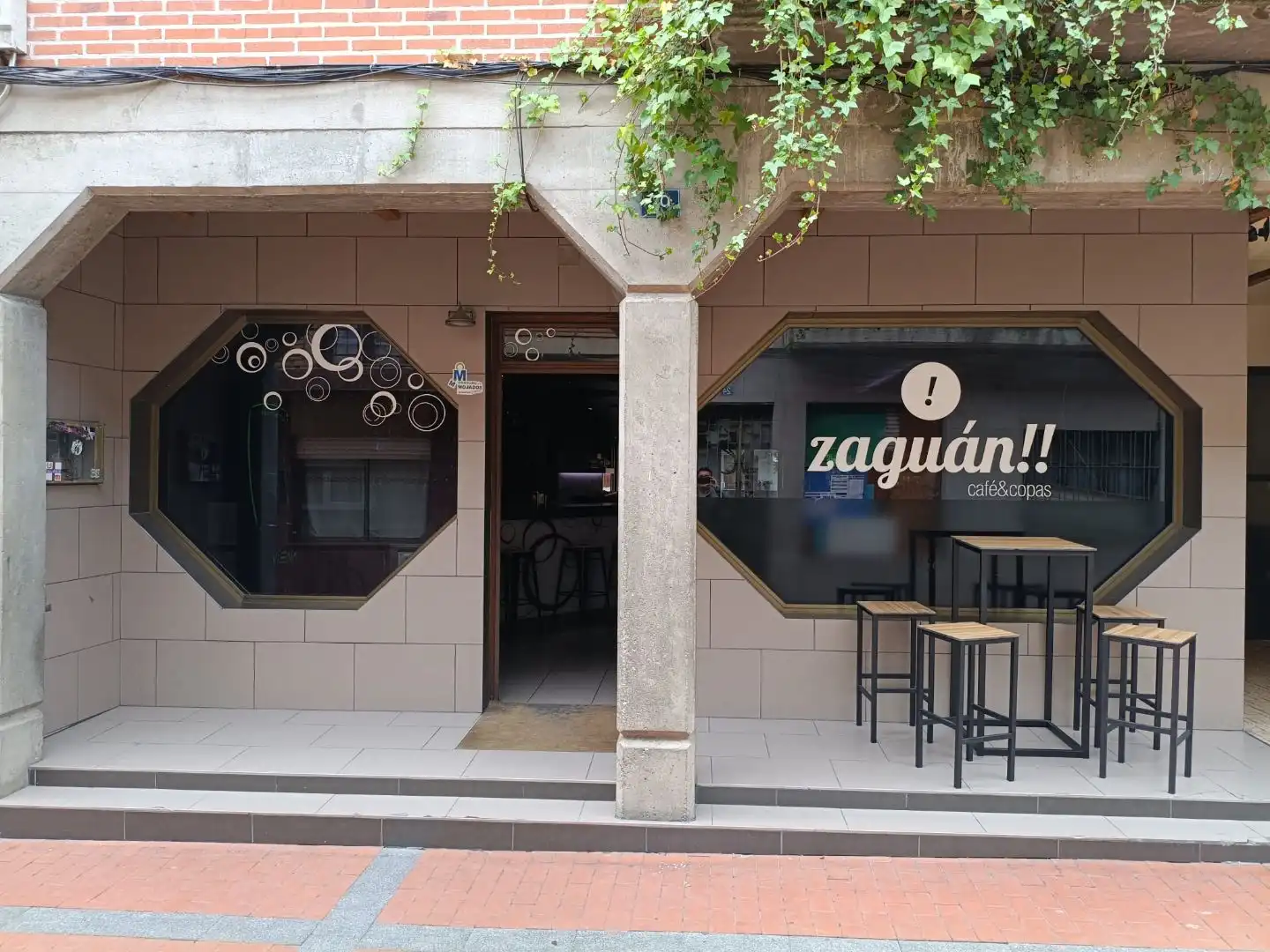 Local en traspaso en Mojados con Aire acondicionado, Calefacción y Terraza
