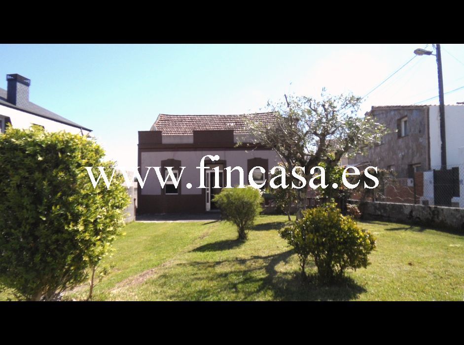 Casa o xalet en venda en Vigo  amb Jardí privat, Terrassa i Traster