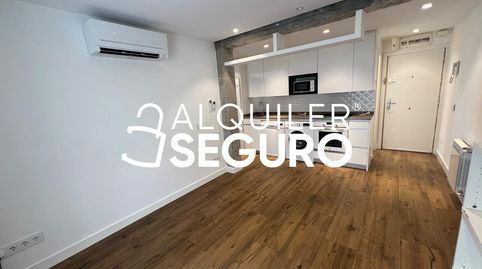 Foto 2 de Piso de alquiler en Ponferrada , Pilar, Madrid Capital