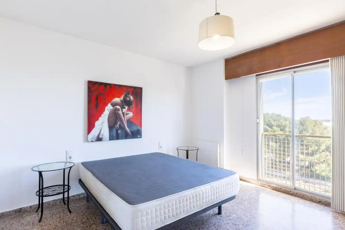 Habitación de Piso en venta en Catarroja con Calefacción y Trastero