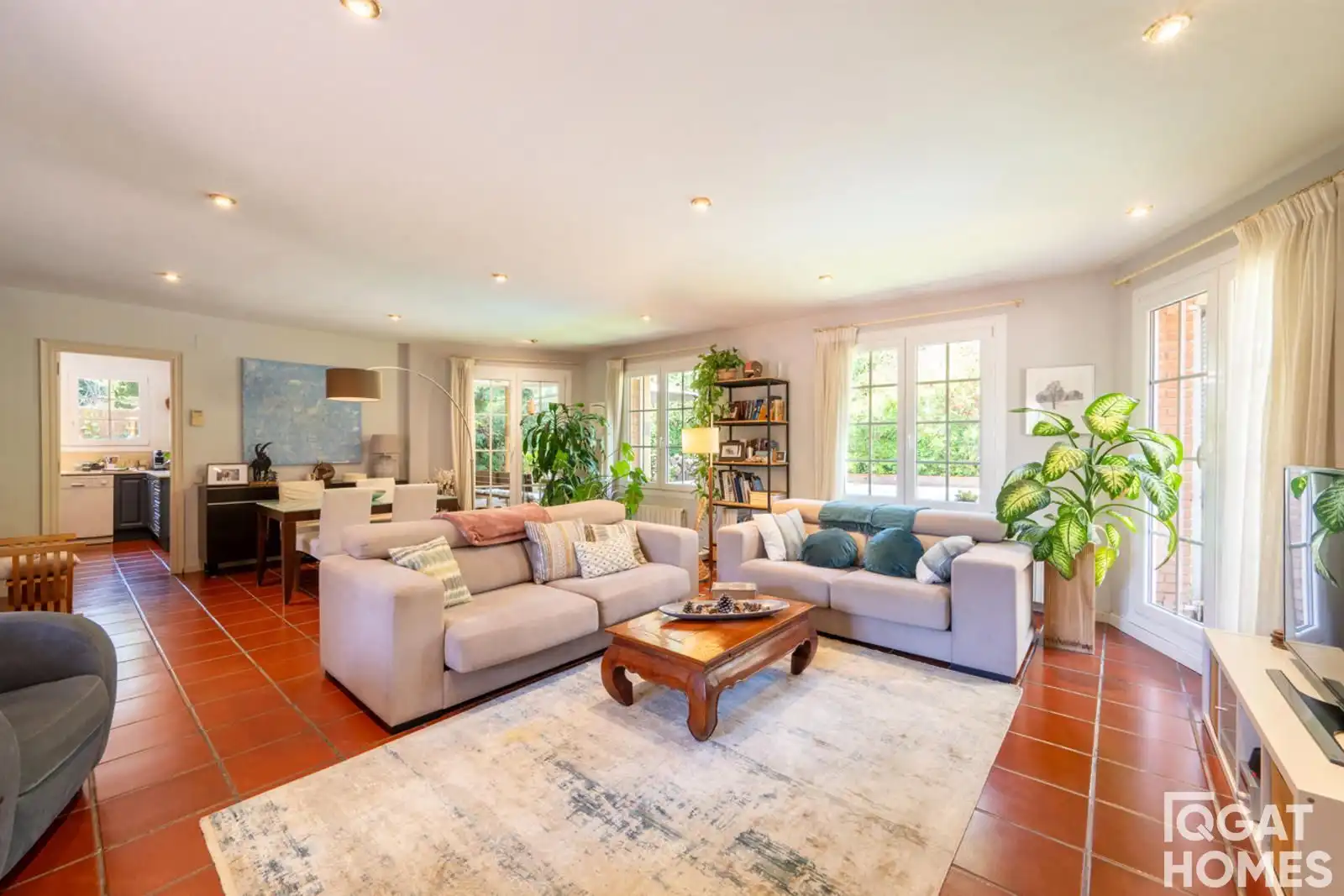 Living room of Houses for sale in Sant Cugat del Vallès  with Heating, Terrace and Storage room