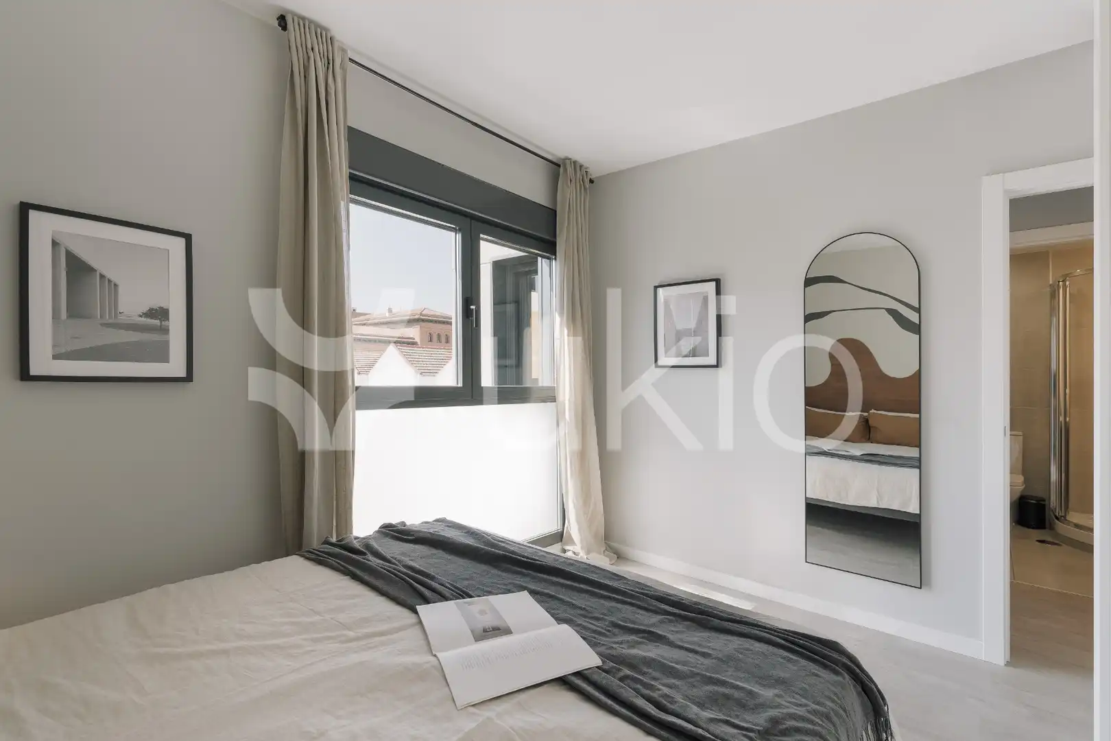 Schlafzimmer von Wohnungen zur Miete in Madrid mit Klimaanlage, Heizung und Terrasse