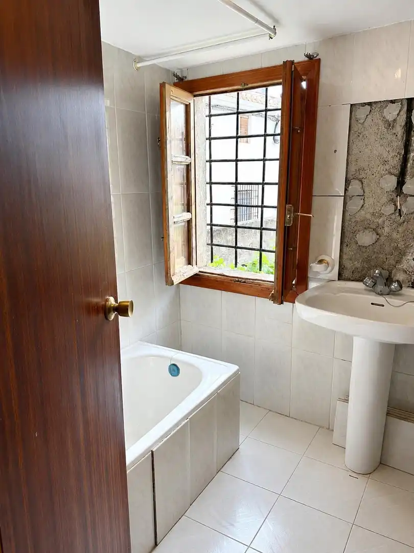 Bathroom of Country homes for sale in Oria