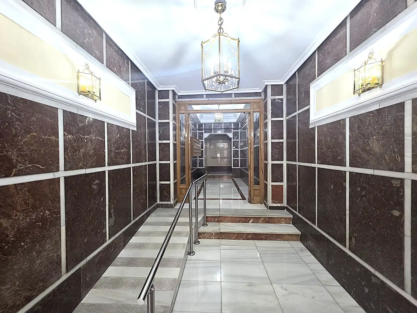 Piso en venta en  Madrid Capital con Aire acondicionado, Calefacción y Balcón