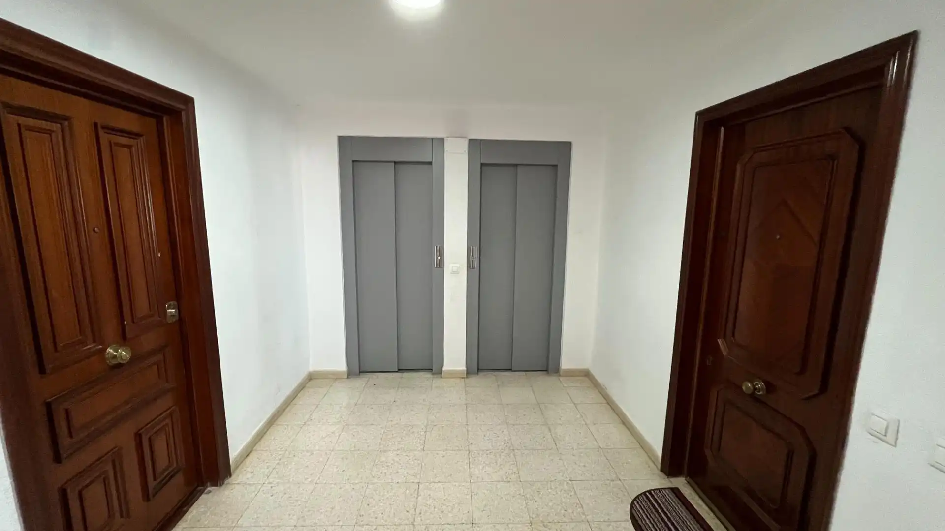 Flat for rent in Calle del Avión Cuatro Vientos, Parque María Luisa -Giralda Sur