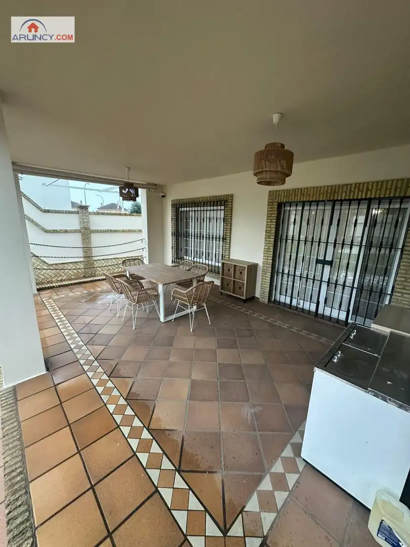 Casa o xalet de lloguer a Cerros de Montequinto