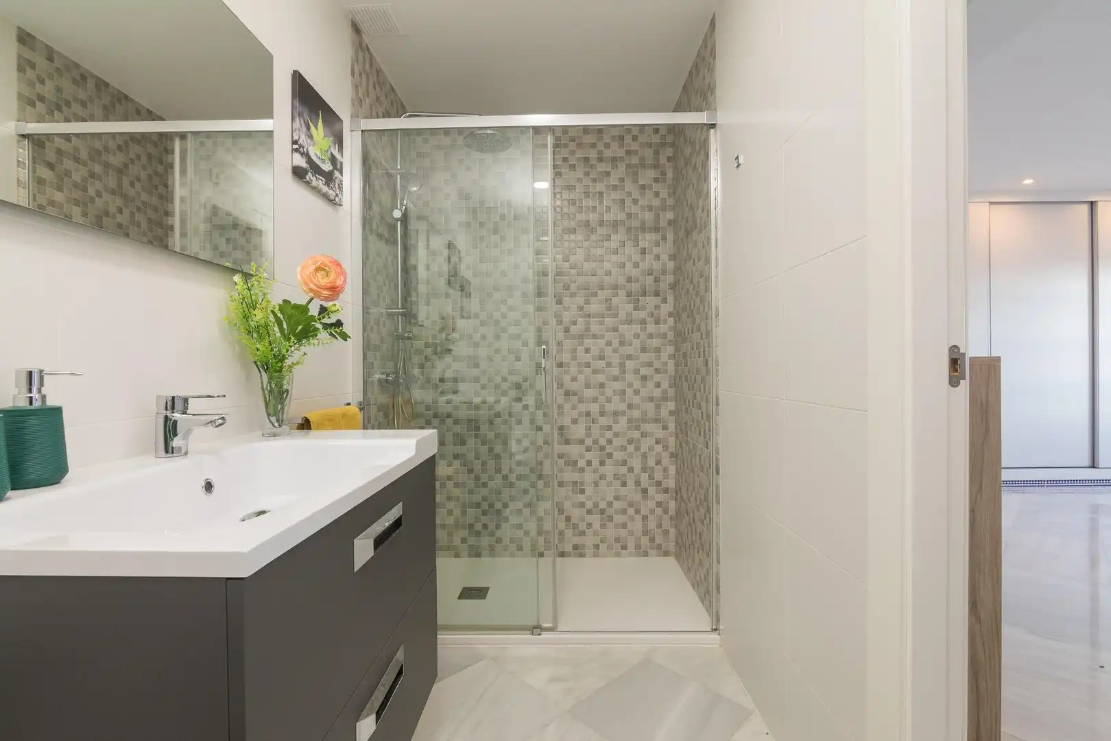 Baño de Casa o chalet en venta en Santa Pola con Aire acondicionado, Calefacción y Jardín privado