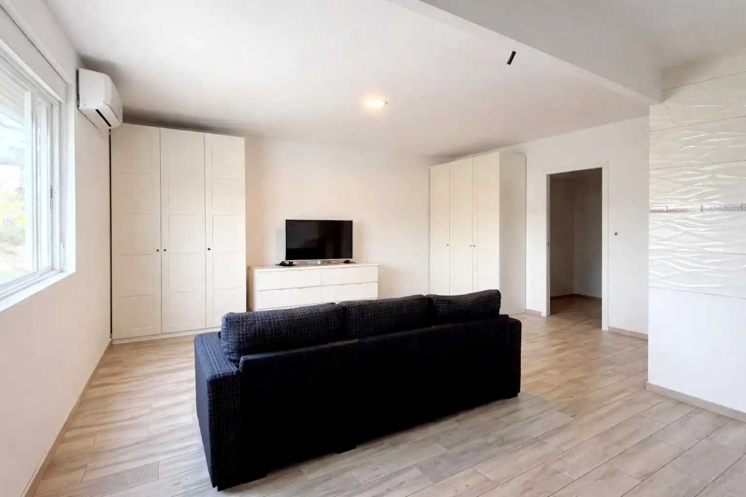Wohnzimmer von Fabrikhallen zum Verkauf in Sagunto / Sagunt