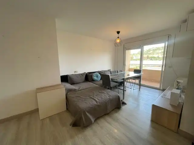 Flat with pool to rent in Calle Doctor Carlos Belmonte, imagen 6