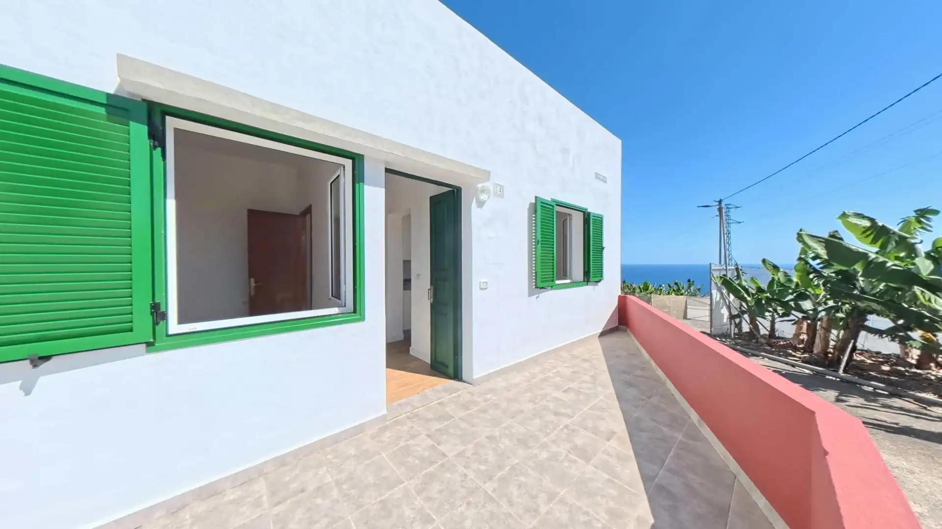 Vista exterior de Pis de lloguer en Barlovento amb Jardí privat